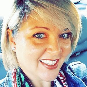 Meet your Posher, Dana